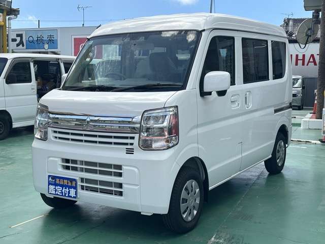 Mitsubishi Minicab Van 3