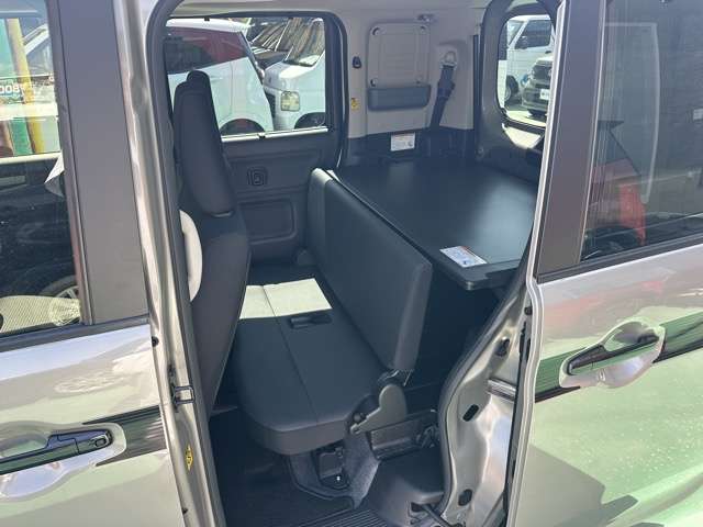 Suzuki Spacia Base 6
