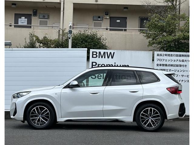 BMW X1 8