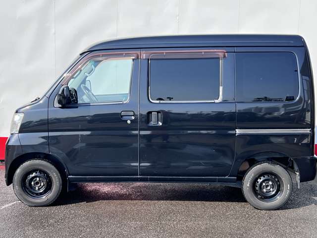 Daihatsu Hijet Cargo 11