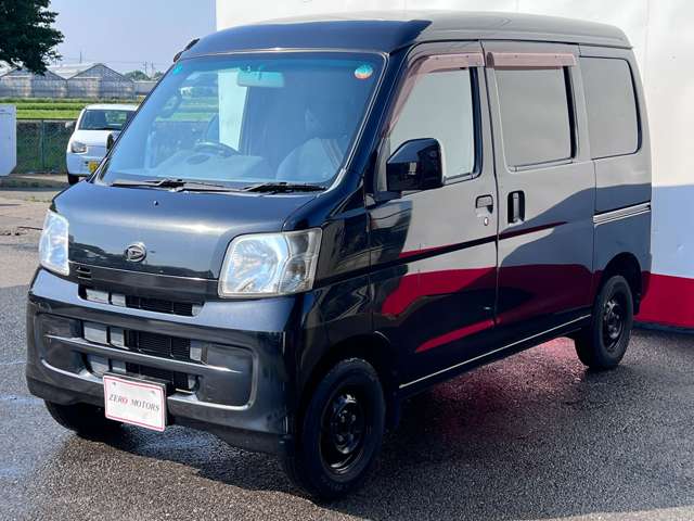 Daihatsu Hijet Cargo 7
