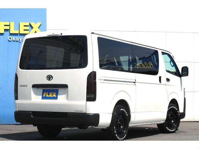 Toyota Hiace Van 2