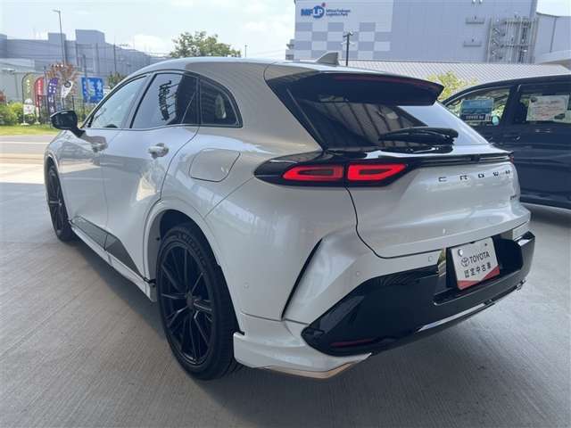 Toyota Crown Sport 9