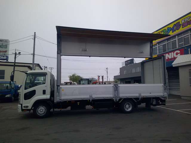 Isuzu Forward 4
