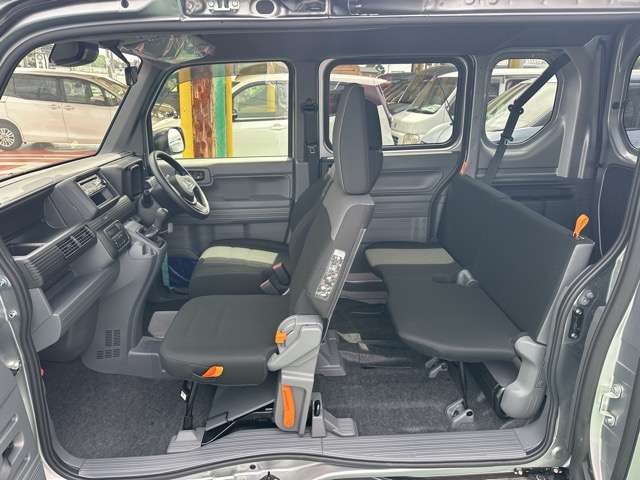 Honda N-VAN 6