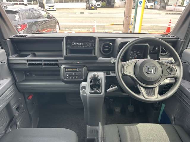 Honda N-VAN 8