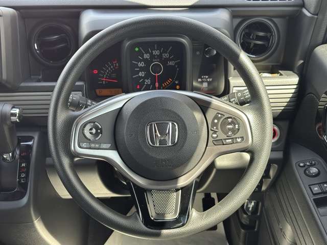 Honda N-VAN 8