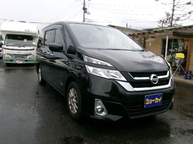 Nissan Serena 2
