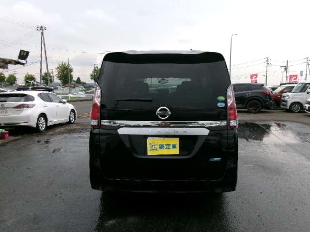 Nissan Serena 6