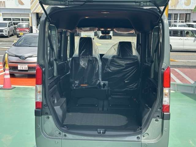 Honda N-VAN 12