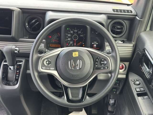 Honda N-VAN 8