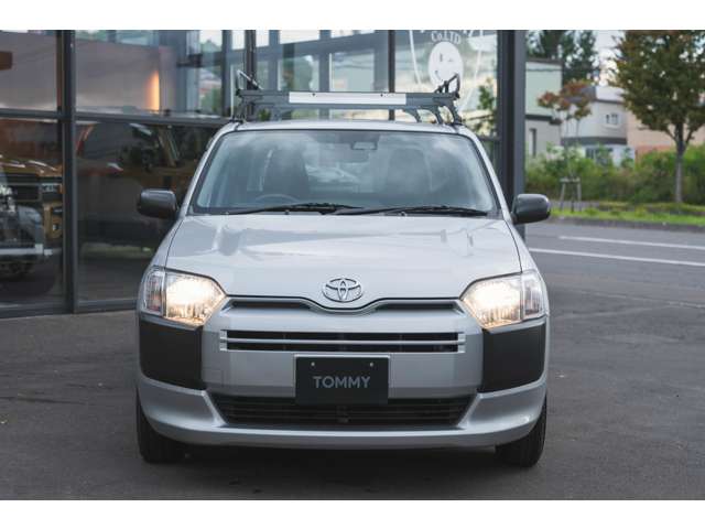 Toyota Succeed Van 7