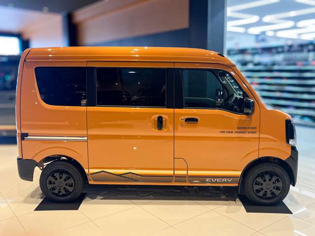 Suzuki Every 4