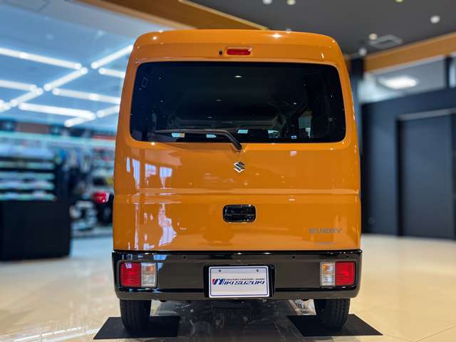 Suzuki Every 6