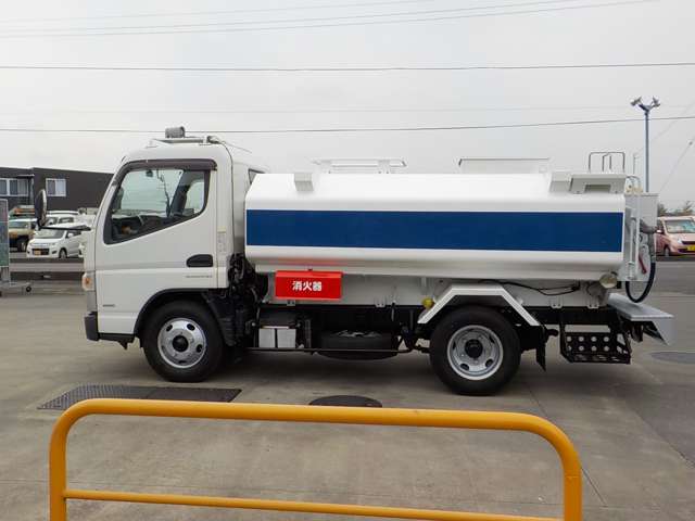 Mitsubishi Fuso Canter 2