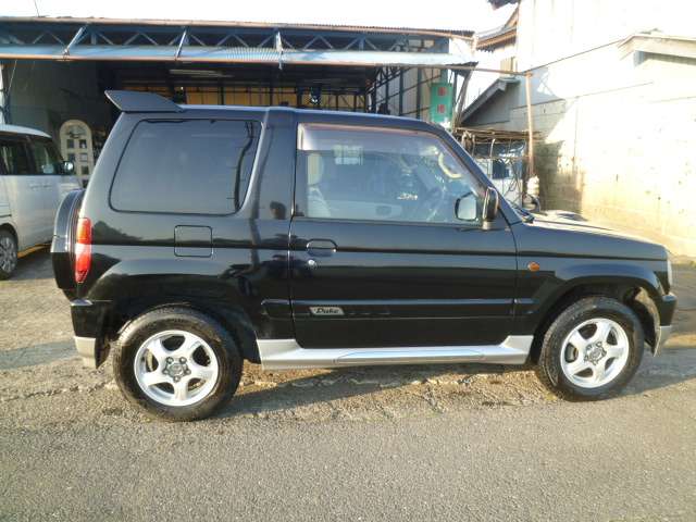 Mitsubishi Pajero Mini 8