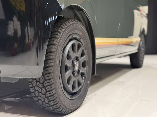 Suzuki Every 8