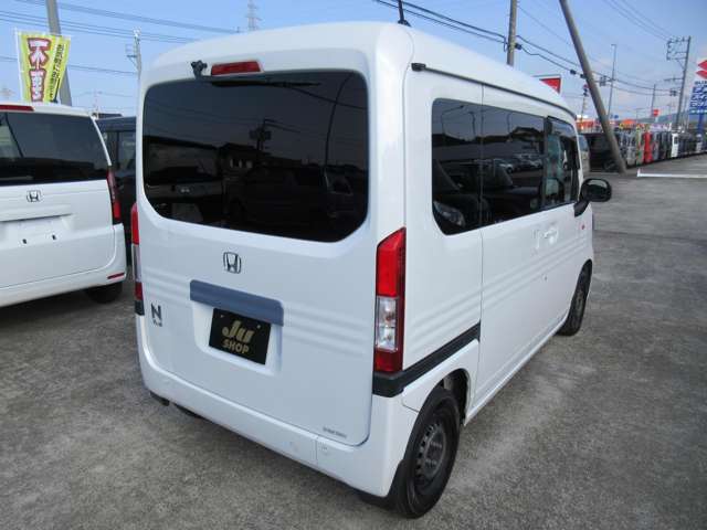 Honda N-VAN 9