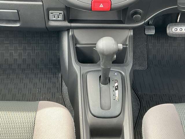 Nissan NV150 AD 10
