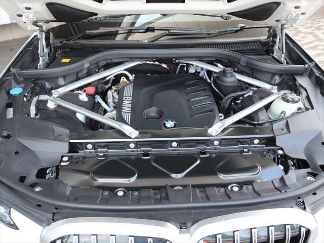 BMW X7 4