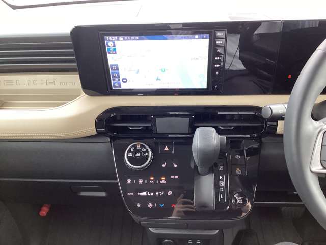 Mitsubishi Delica Mini 8