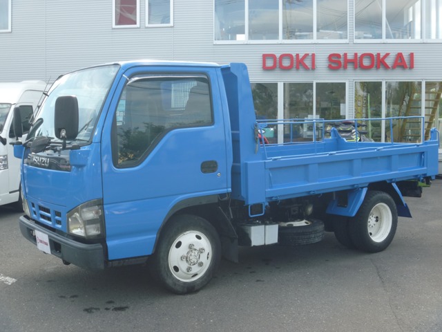 Isuzu Elf 2