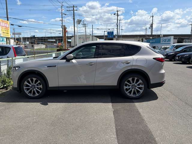 Mazda CX-60 8