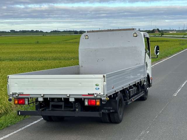 Isuzu Elf 5