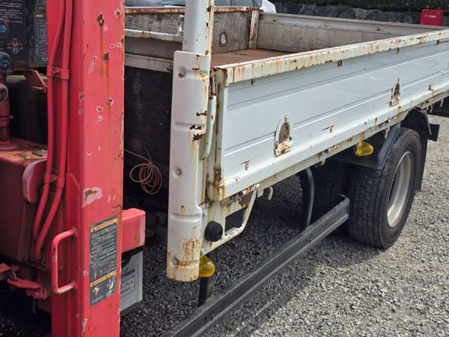 Mitsubishi Fuso Canter 11