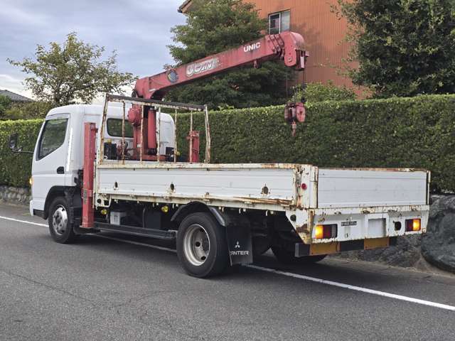 Mitsubishi Fuso Canter 7