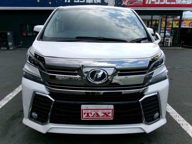 Toyota Vellfire 2