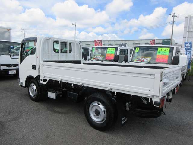 Isuzu Elf 12