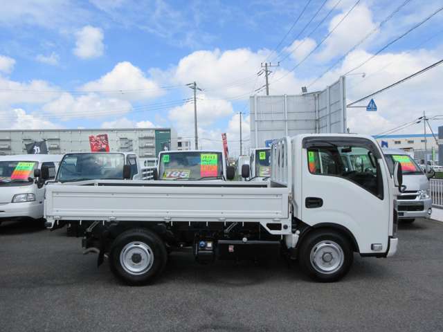 Isuzu Elf 7