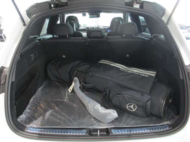 Mercedes-Benz GLC 8