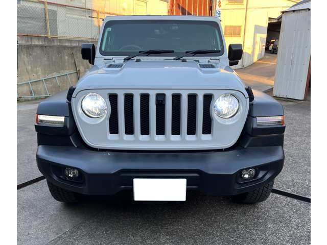 Jeep Wrangler 2