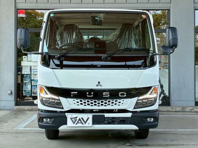 Mitsubishi Fuso Canter 6