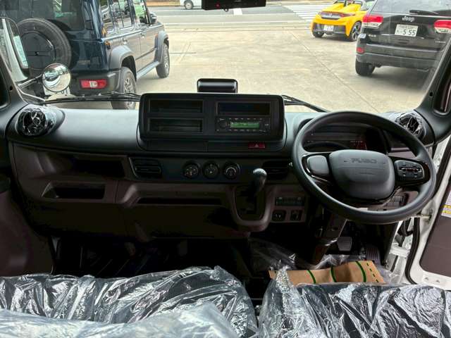 Mitsubishi Fuso Canter 8