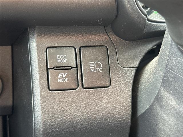 Toyota Probox Van 8