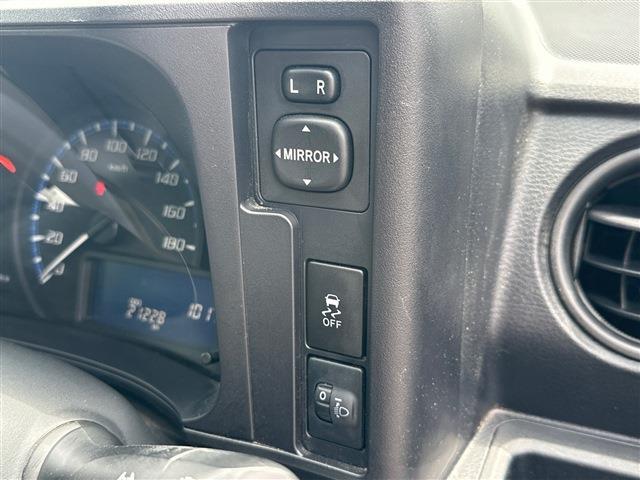 Toyota Probox Van 9