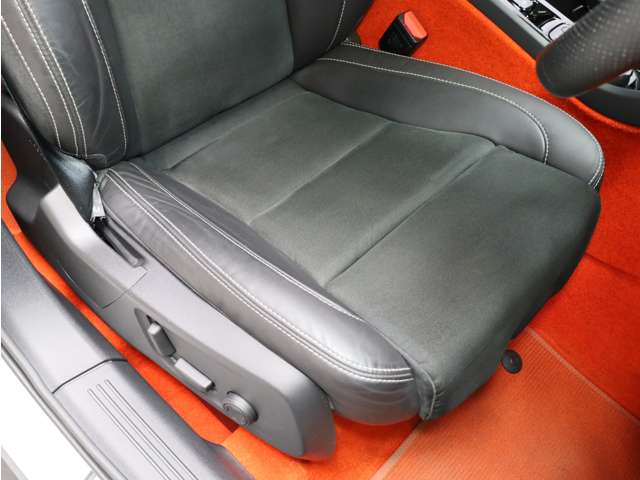 Volvo XC40 11