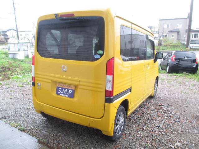 Honda N-VAN 9