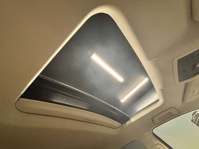 Lexus NX 7
