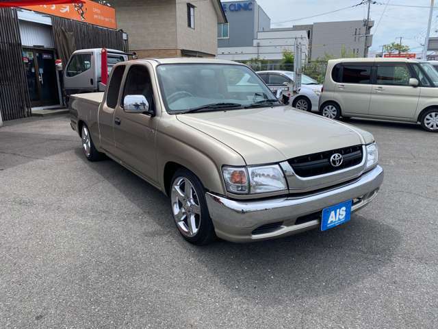 Toyota Hilux 3