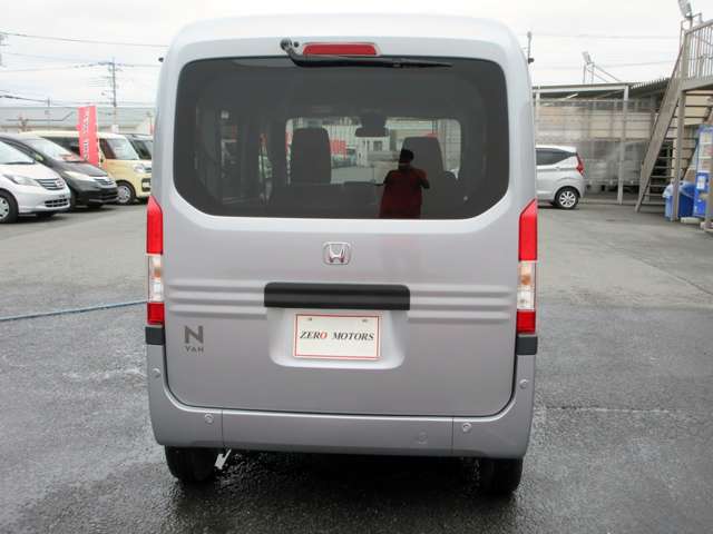 Honda N-VAN 11