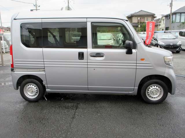 Honda N-VAN 12
