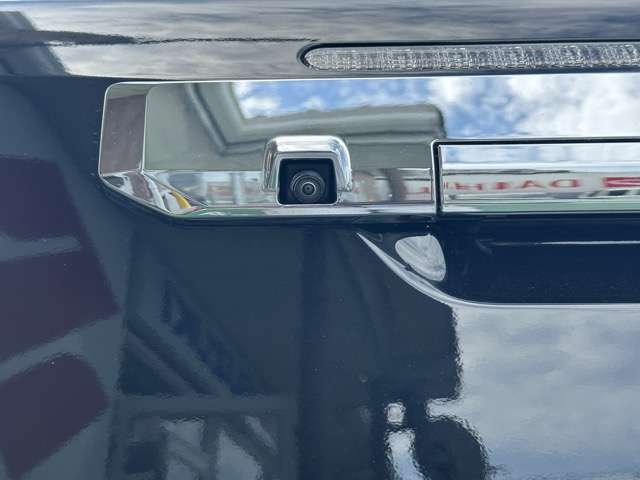 Mitsubishi Triton 12