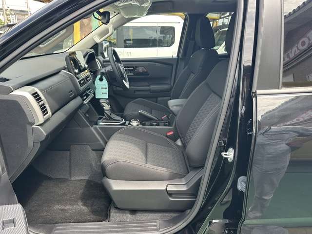 Mitsubishi Triton 5