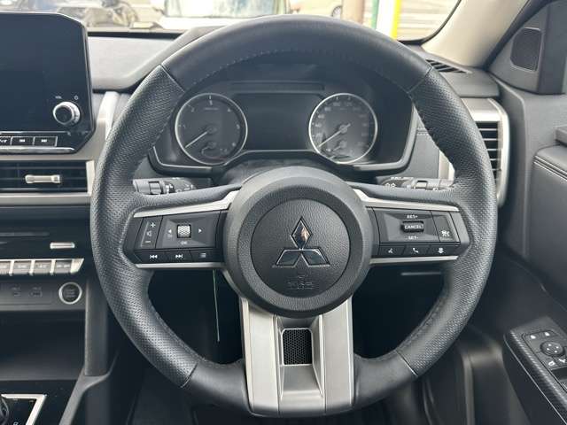 Mitsubishi Triton 9