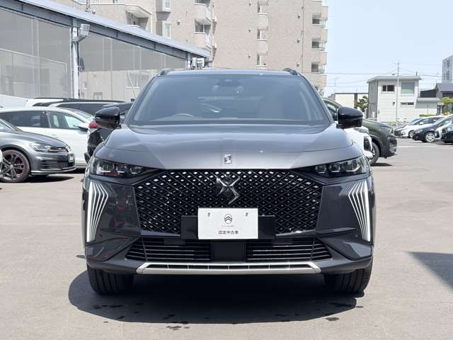 DS Automobiles DS7 8
