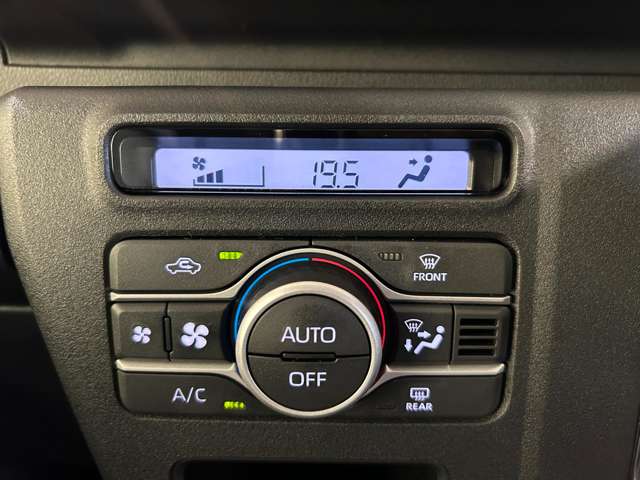 Daihatsu Atrai 12